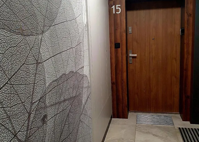 J&s Nr 77, Blisko Aquapark Reda, Trojmiasto *