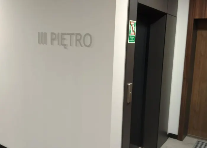 J&s Nr 77, Blisko Aquapark Reda, Trojmiasto * Rahmel